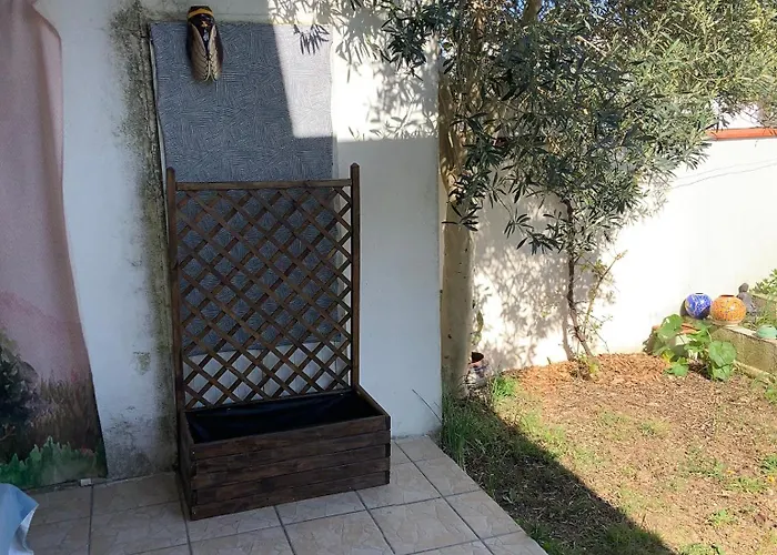 La Rochelle Rdc De Maison Proche Ile De Re